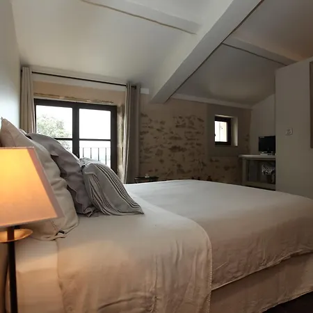 Bed & Breakfast La Bergerie De Nano 4*