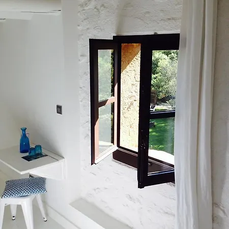 Bed & Breakfast La Bergerie De Nano 4*